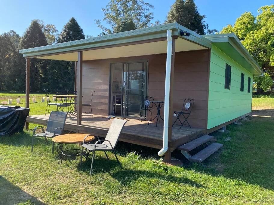 Pinbarren Green Lodges Noosa Bagian luar foto